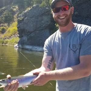 Meet your Posher, Dakota